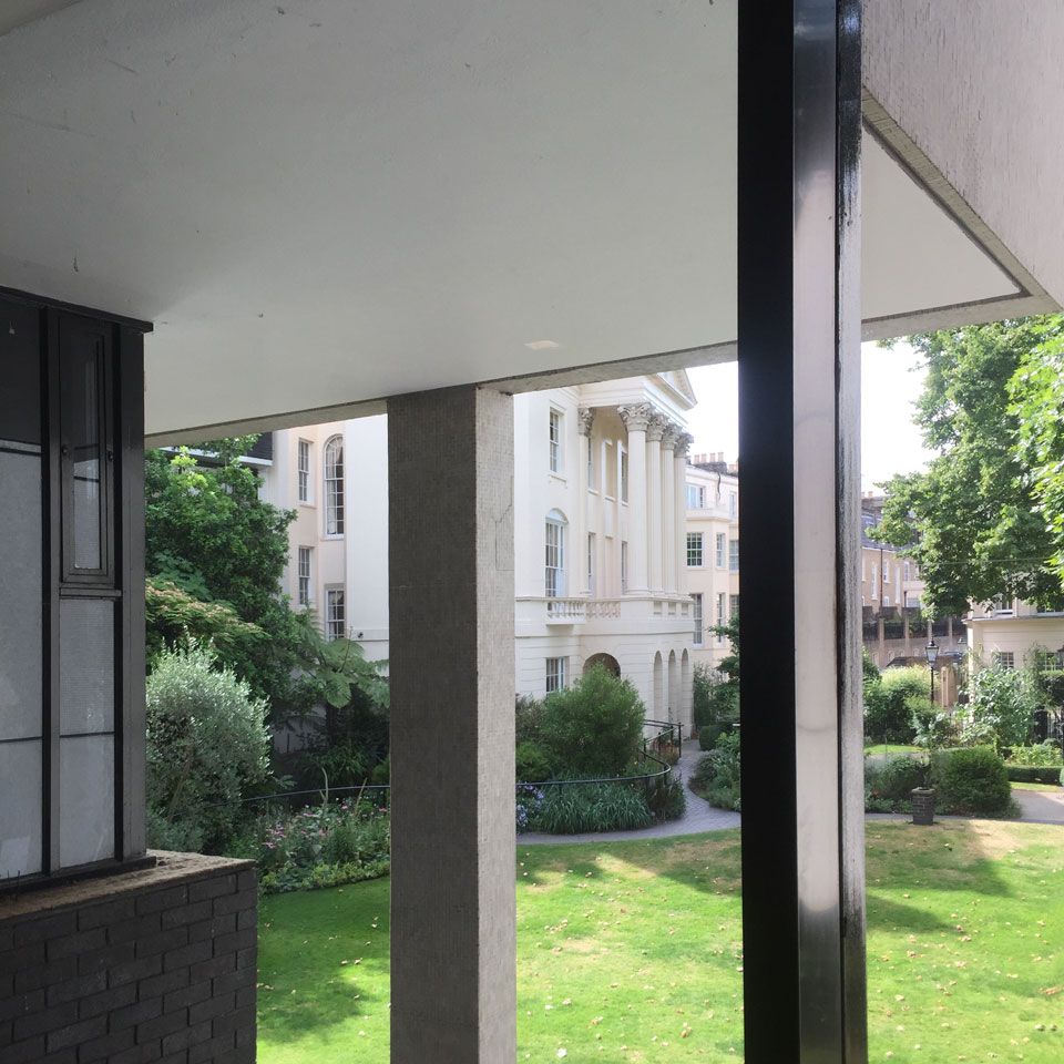 Columns by Nash & Lasdun Image